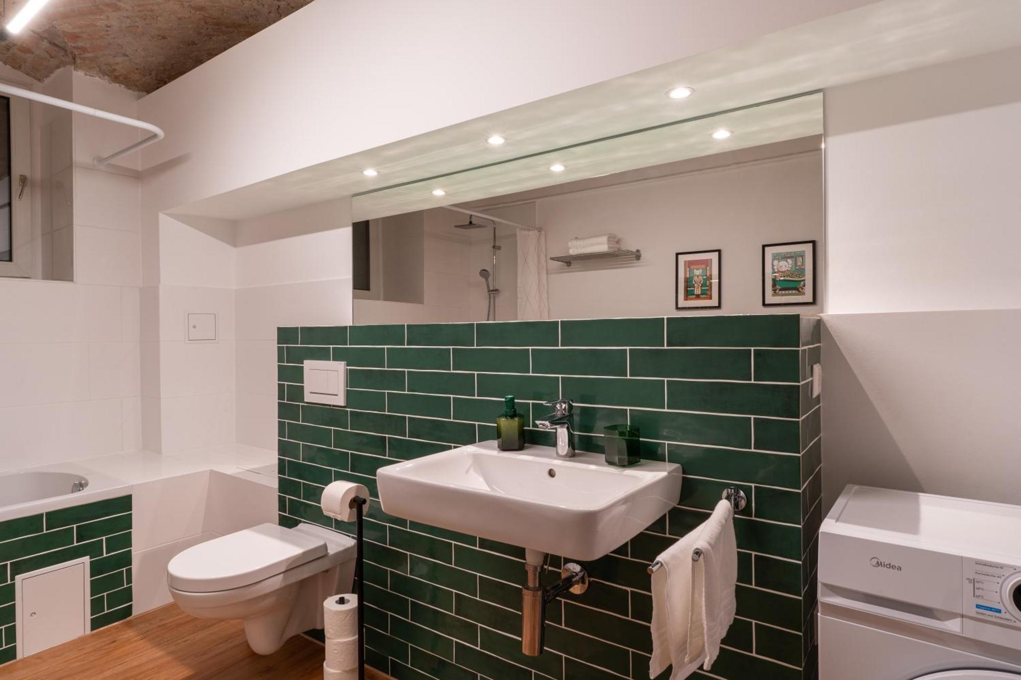 Zentral Gelegene Design-Apartments In Kreuzberg, Direkt Im Bergmannkiez ベルリン エクステリア 写真
